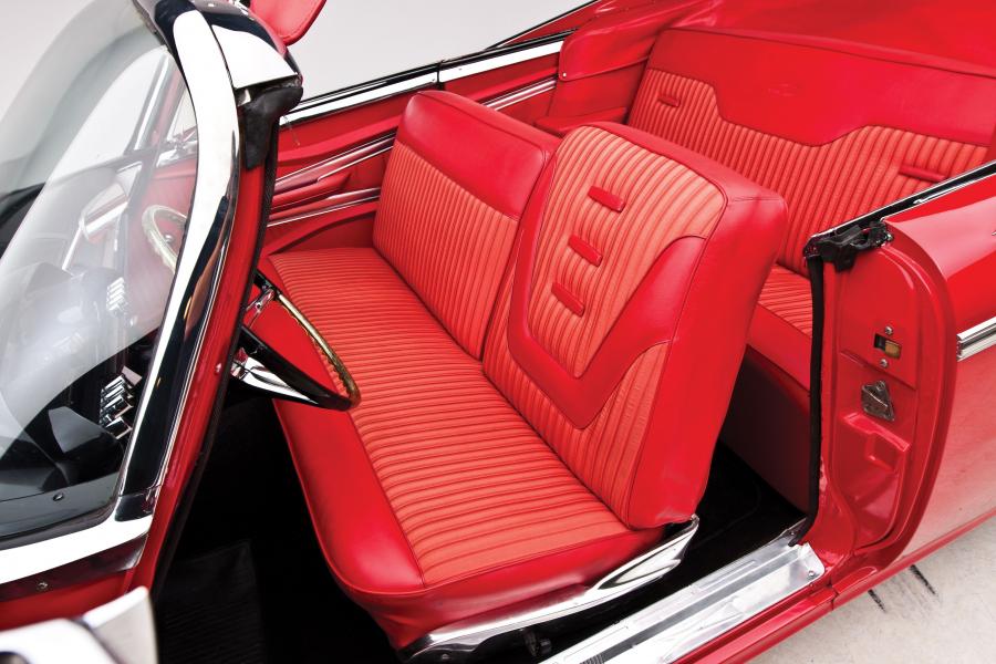  Dodge Polara D-500 Convertible 1960 года  (фото 7 из 28)